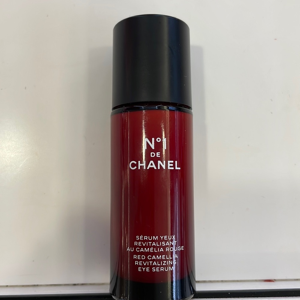 COPY - Chanel No 1 eye serum